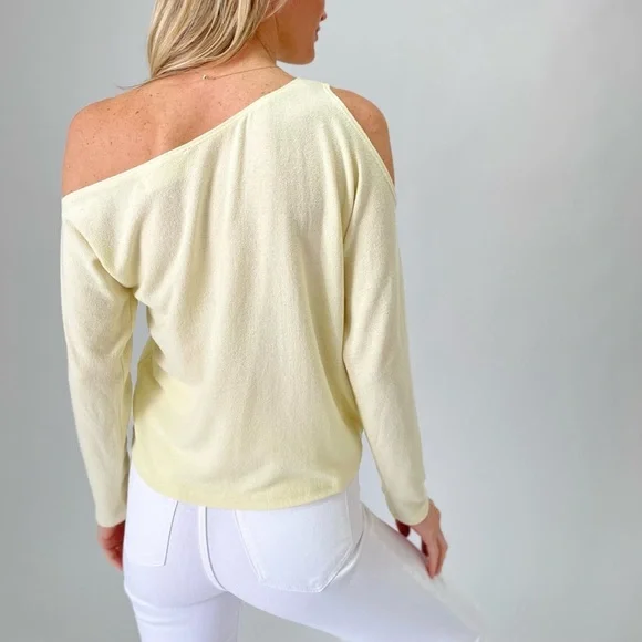 💛 NWT! Six/Fifty One Shoulder Cut Out Top - Picture 3 of 8
